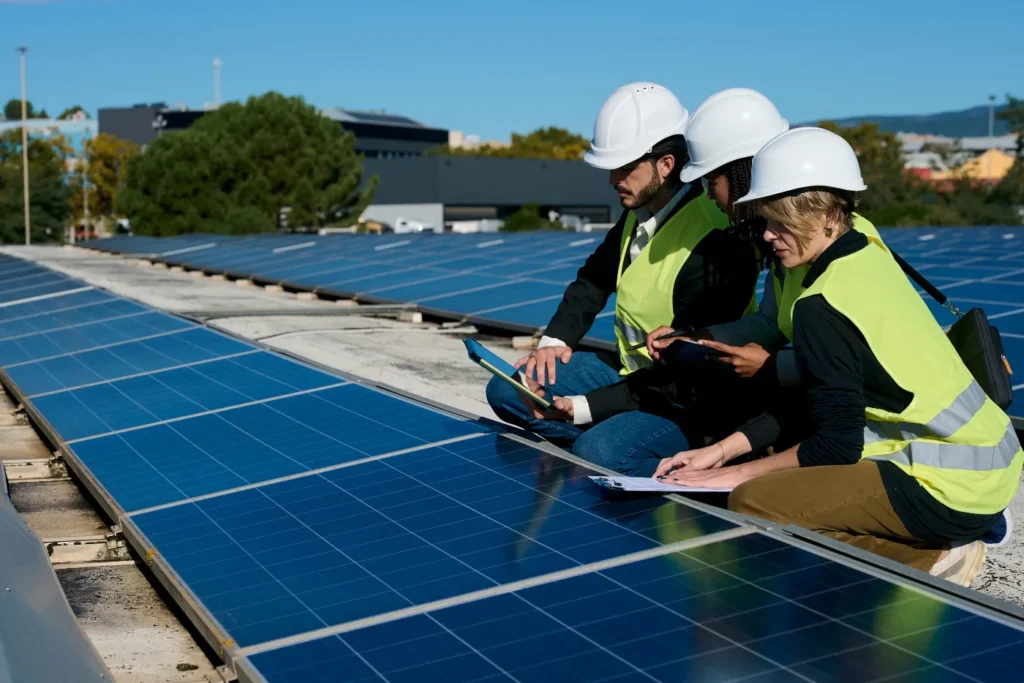 Painéis Solares para Empresas: Vale a Pena Investir?